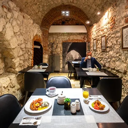 Senacki Hotel Cracovie