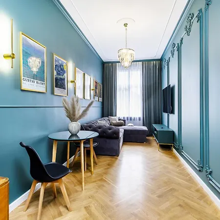 Bob Elite Apartment