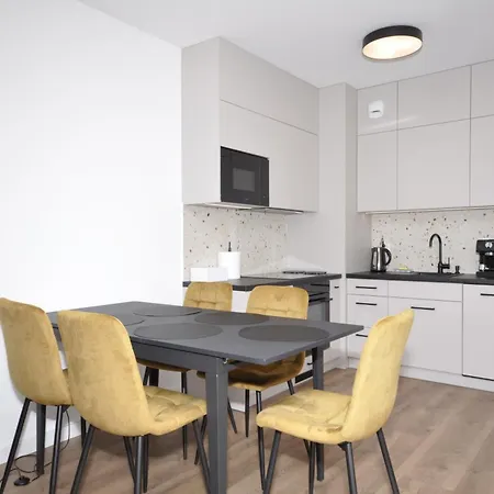 Mysliwska Solar Garden Premium Wawelofts - Free Garage Apartment