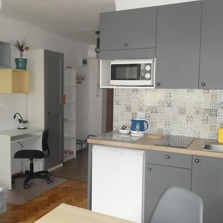 Yellow Dragon Apartment Krakow