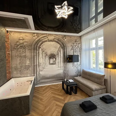 Apartment Sky Mirror Jacuzzi Krakau