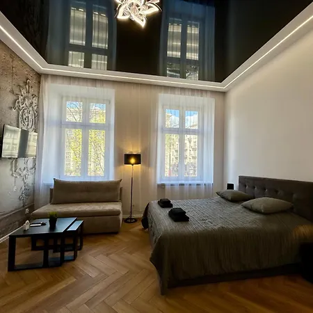 Apartament Sky Mirror Jacuzzi