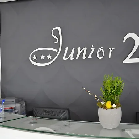 Junior 2 Hotel 3*