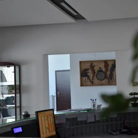 Hotel Junior 2