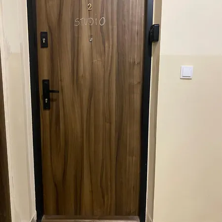 Your Cozy Hideaway Krakow Apartment