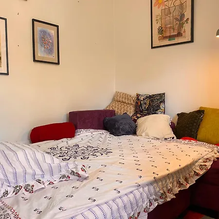 Your Cozy Hideaway Krakow Apartment