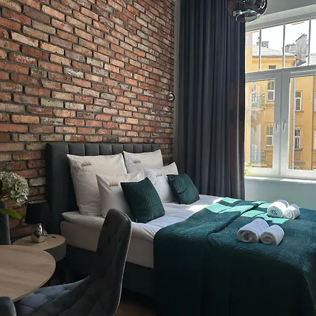 Old Town Charm & Chic By Downtown Apartment