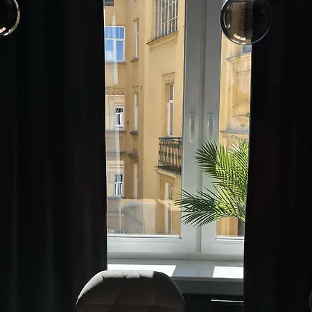 Apartment Old Town Charm & Chic By Downtown