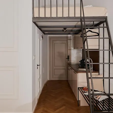 Old Town Charm & Chic By Downtown Krakow