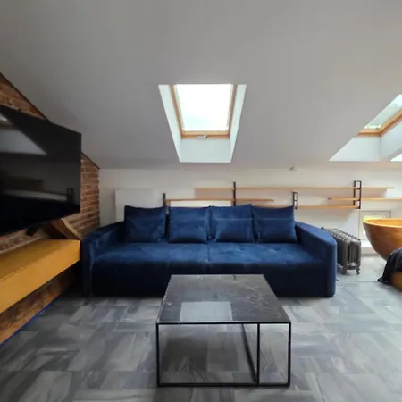 Amazing With Bedroom Tube By Citybeat Apartment *