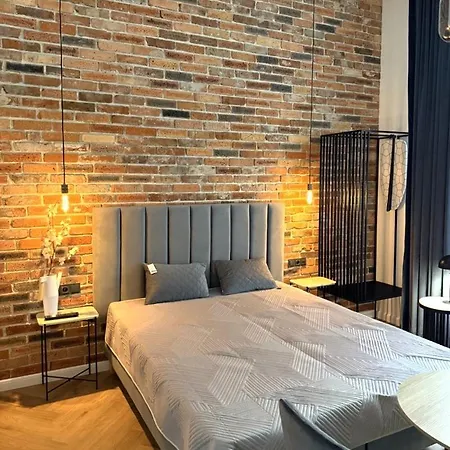 Apartment Old Town Charm & Chic By Downtown