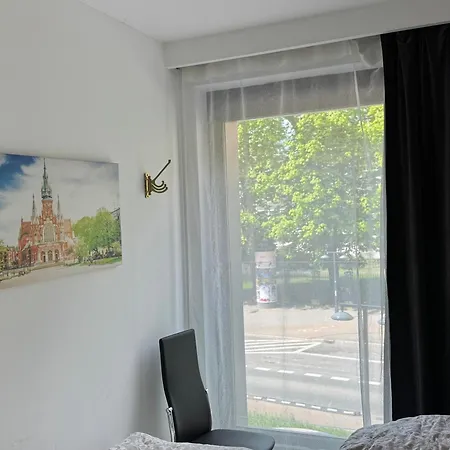 Amber 127 Apartment