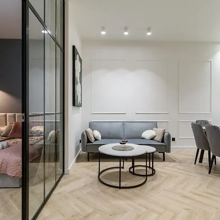 Apartment White Magnolia 4 Bedroom Premium And Parking *