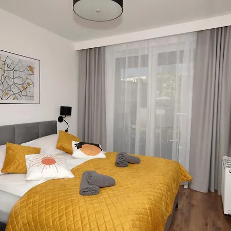 Mysliwska Solar Garden Premium Wawelofts - Free Garage Apartment