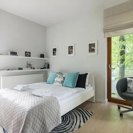 Neartopl Rakowicka Family Apartment