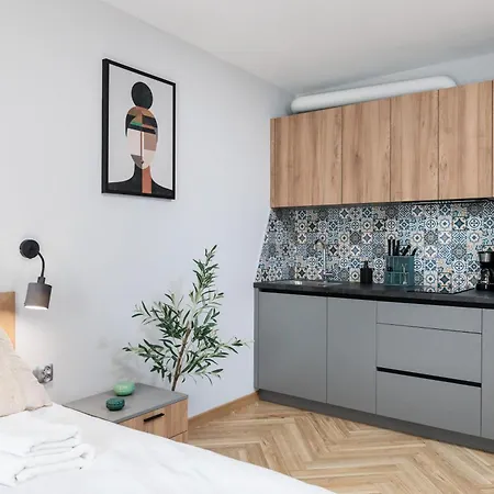 Modern Comfort - Langiewicza - By Upstairs * Kraków