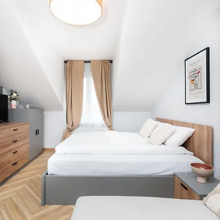 Apartament Modern Comfort - Langiewicza - By Upstairs