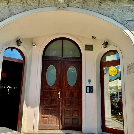洛乐公寓式酒店 公寓式酒店 *