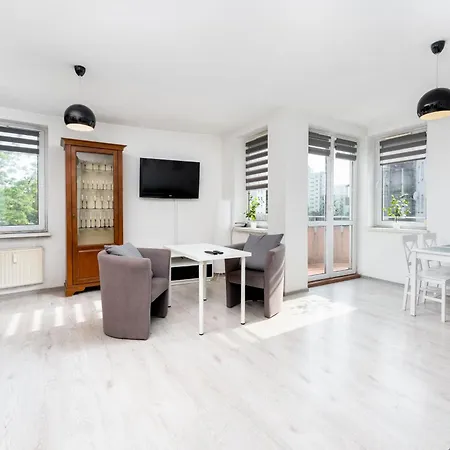 Apartment Osiedle Oswiecenia Comfort Apartment By Bookinghost Krakow