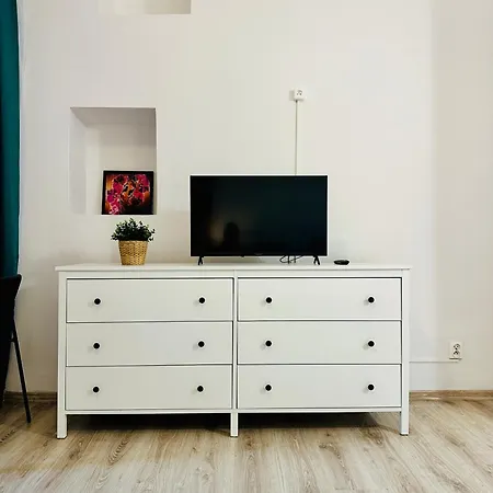 Bd Apartment
