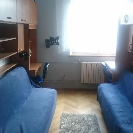 Apartment 2c Mieszkanie Normalne Dwupokojowe Nieprzechodnie Halczyna 9 Alfa Krakow