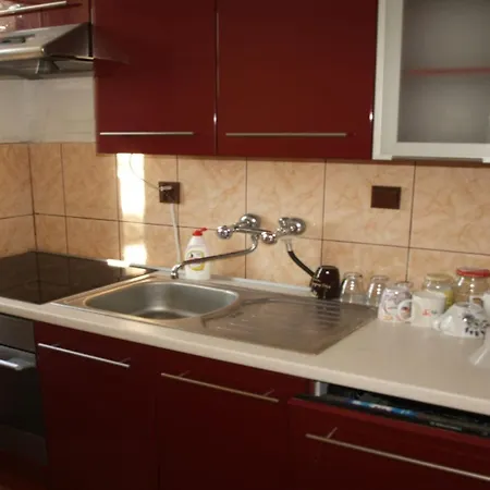 Apartment 2c Mieszkanie Normalne Dwupokojowe Nieprzechodnie Halczyna 9 Alfa