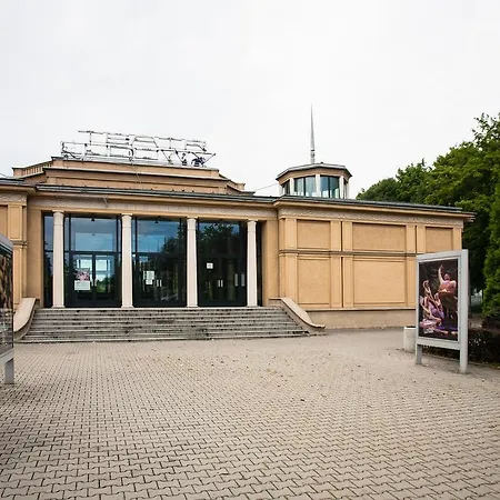 Hostel Dom Turystyczny Indigo - Pracowniczy