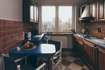 4 Walls By Novum House Apartment