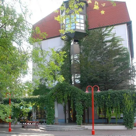Go Cracow 3* クラクフ
