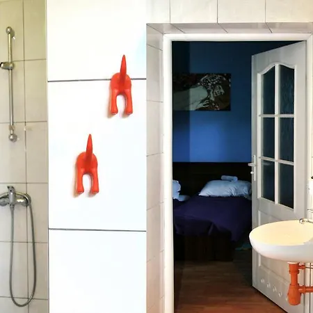 High Life Hostel *