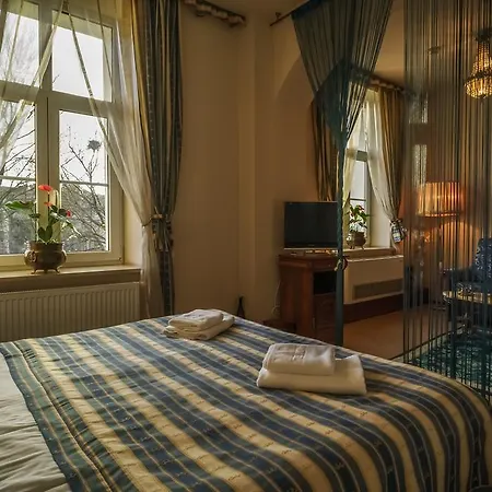 Hotel Old Time