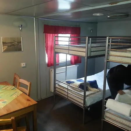 Botel Barka Basia
