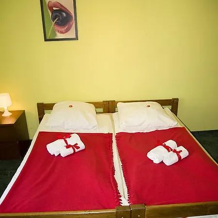 Flower Hostel