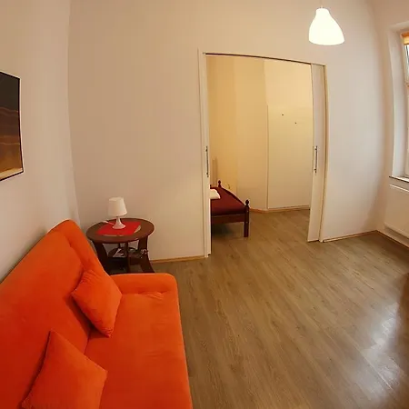Visitkrak - Bon Turystyczny Apartament *