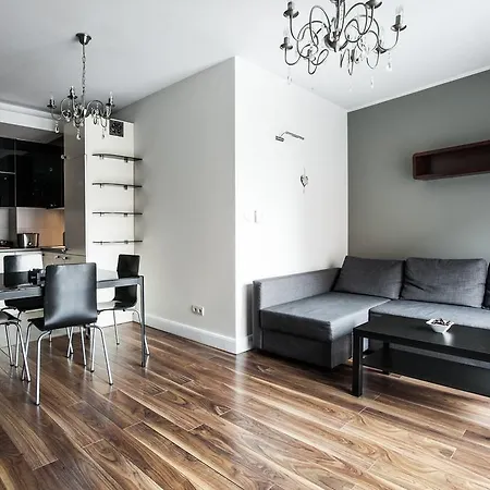 Apartment Echodom Szlak 77 *