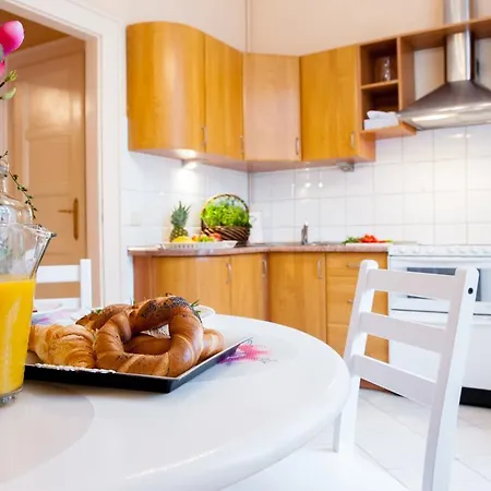 Appartamento Apartments Roman *