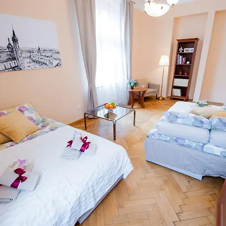 Apartments Roman Appartamento *