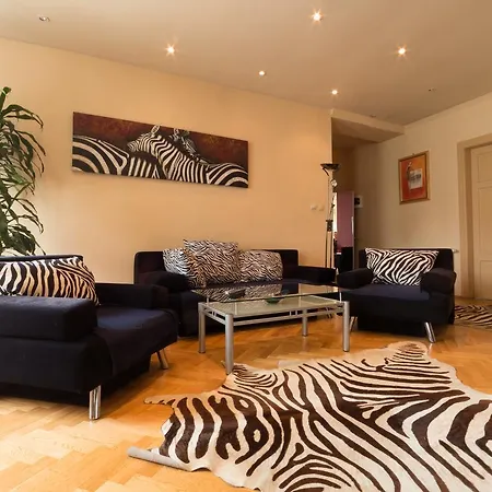 Zebra *