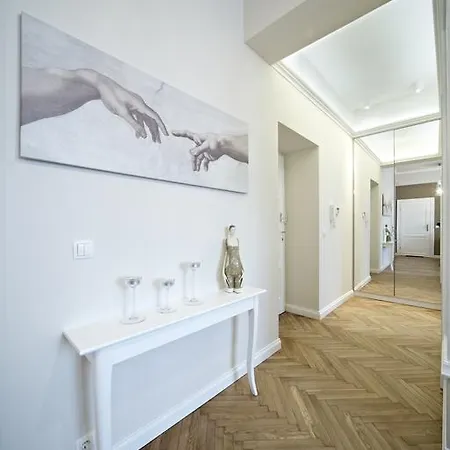 Apartament Moko *