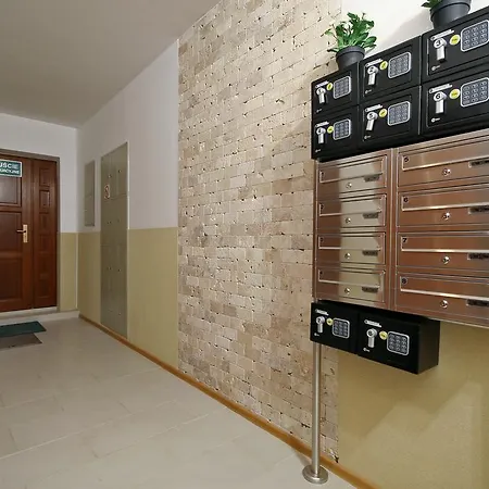 Enamel Apartament *