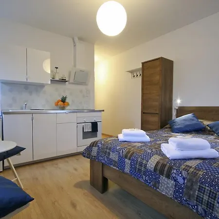 Apartament Enamel