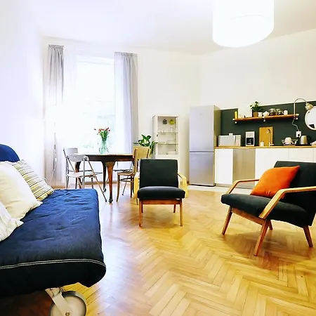 Apartament Eszeweria