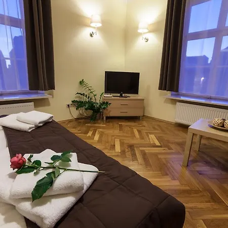 Place 4 Apartment