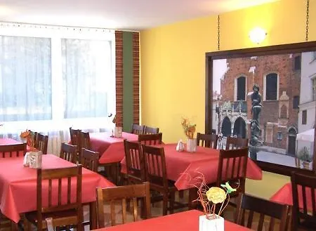Rok Hotel