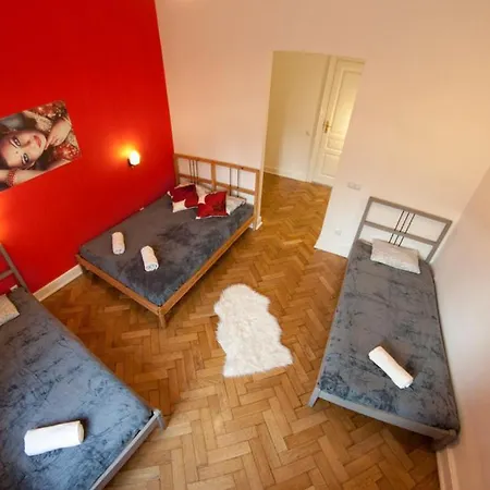 Pokoje Bagatela Stare Miasto Pensjonat *