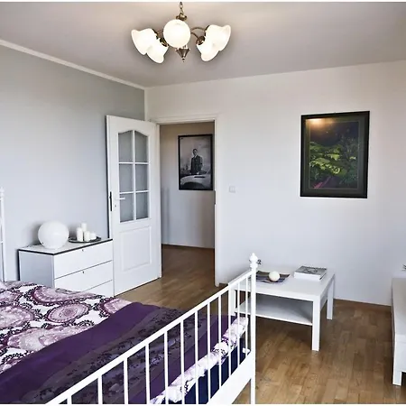 Apartment Apartament Skyfall
