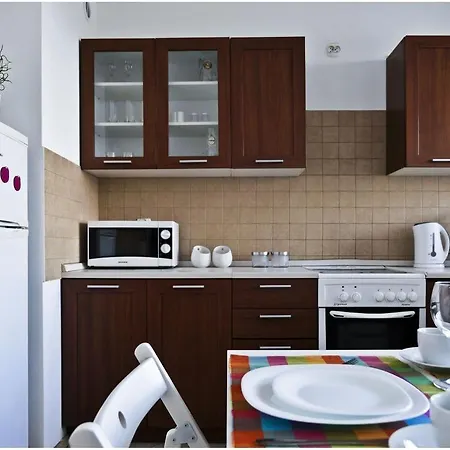Apartament Skyfall Apartment *