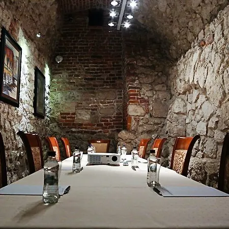 Senacki Hotel 4*