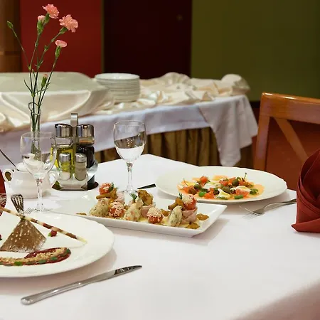 Orient 4* Krakow