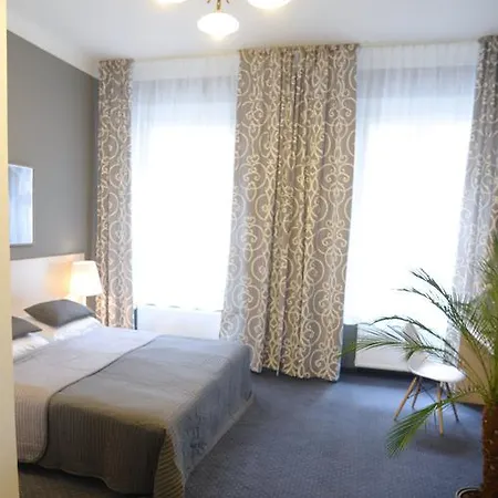 Ingo Aparthotel